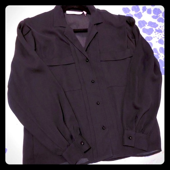 Laura and Jane Vintage Blouse 🖤 - Picture 2 of 7